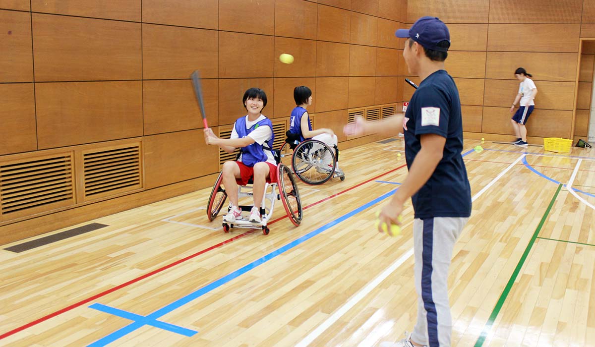 車いすソフトボール